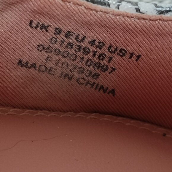 ASOS DESIGN Parson Slingback Block Heels Snake Print - Picture 5 of 8